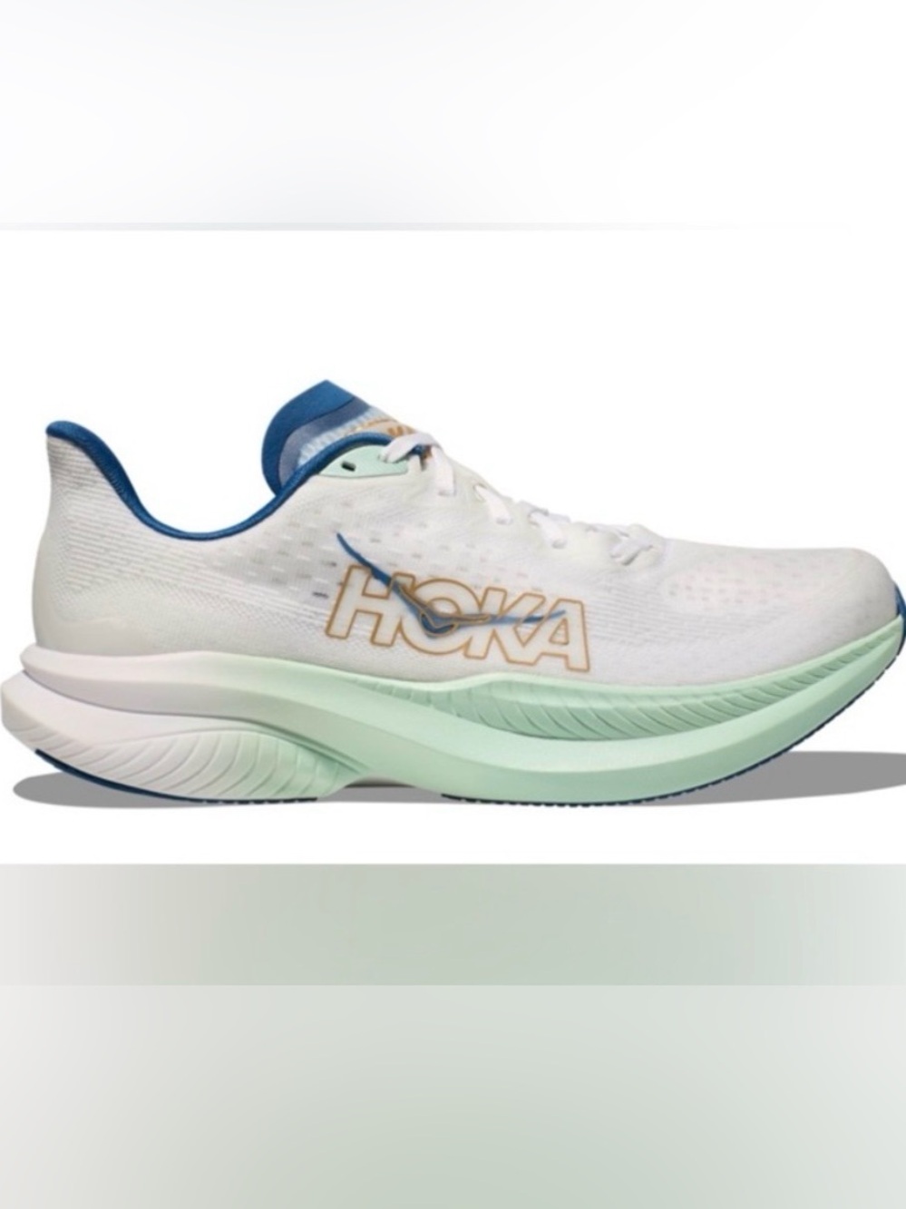 Hoka One One Mach 6 Men’s Running Sneakers Size 11D Wide Frost/Gold